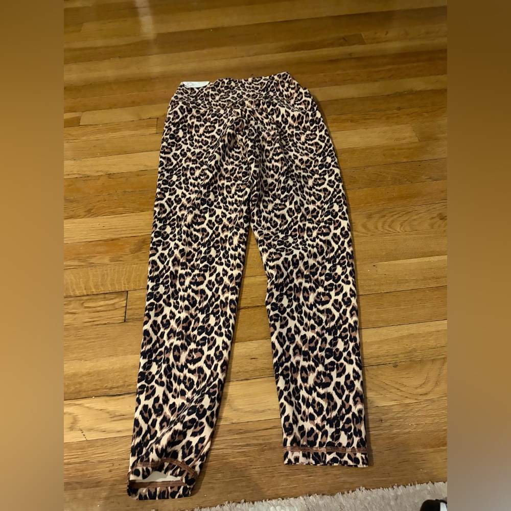 NWT Women’s Large Aerie Leopard Print 7/8 Leggings - Picture 4 of 9
